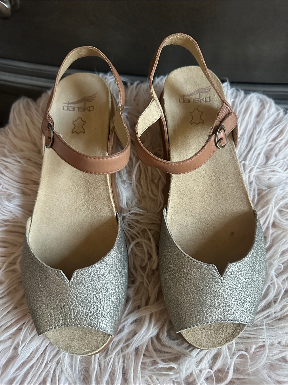 Dansko Women's Silver Metallic & Tan Slingback Sandals